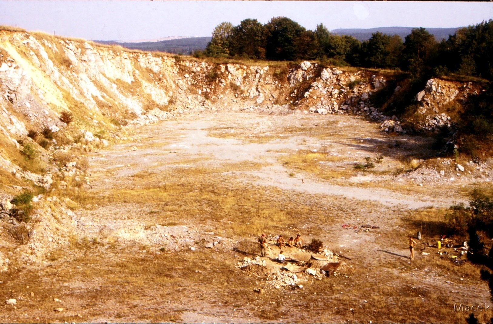 Pohled na lom Na Bradinách